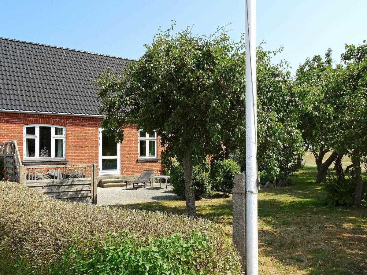 14 Person Holiday Home In R Sk Bing Aeroskobing Quarto foto